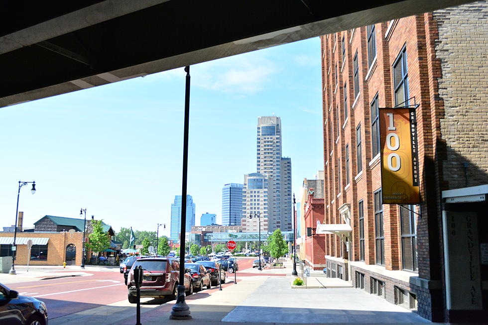 You Can Now Walk Around Downtown GR With a Drink – Sort Of