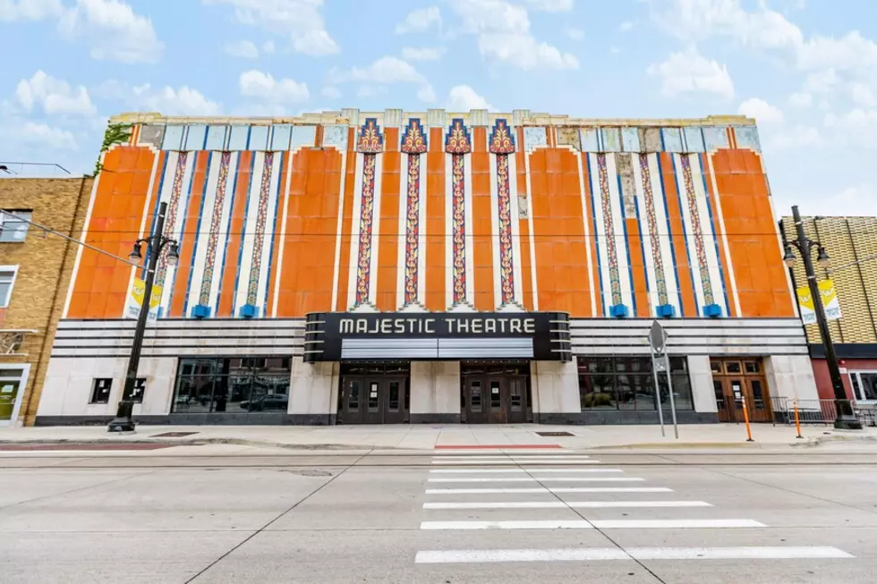Look Inside Detroit’s Majestic Theatre For Sale [PHOTOS]