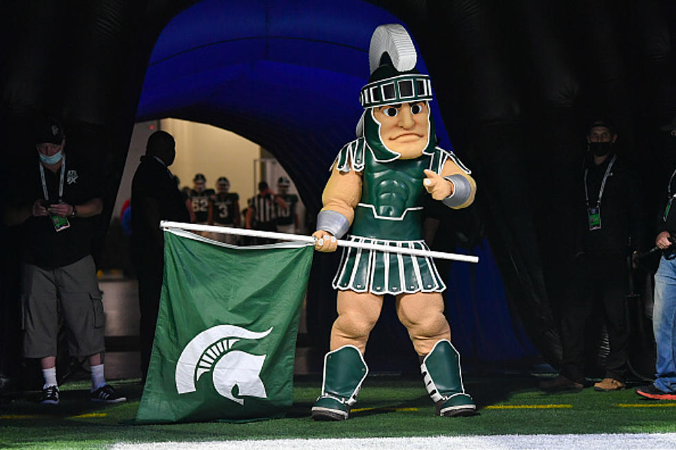Oh No: MSU’s Statue of Sparty Hit by Drunk Driver in East Lansing