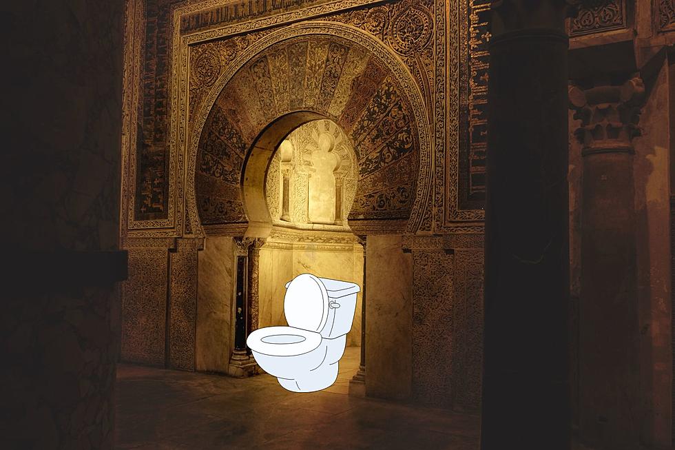 One Of the Oldest Flush Toilets Found And Its 2400 Years Old