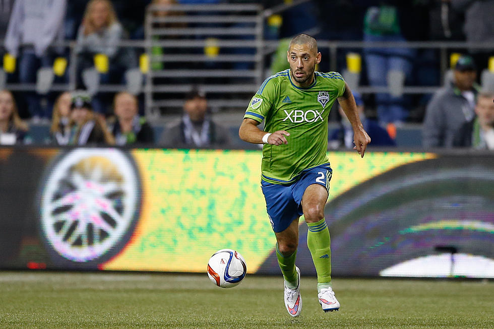 Sounders' Dempsey Gets 3 Day Suspension  