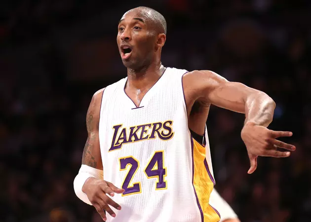 Kobe Scores 13 After Announcement, but Pacers Beat Lakers