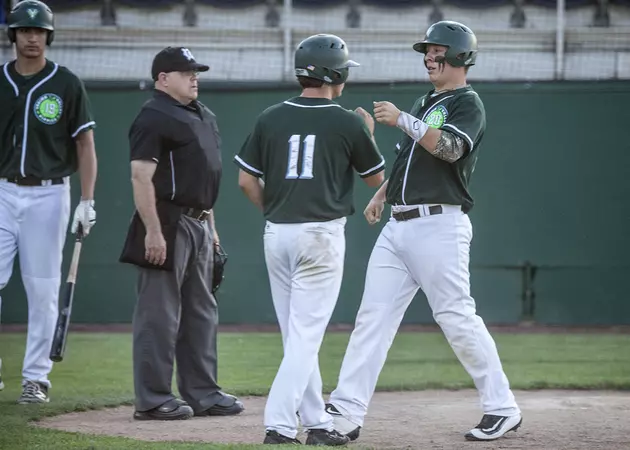 Pippins Turn Out Lights On Knights, Take Game 1 Of WCL Playoff Series