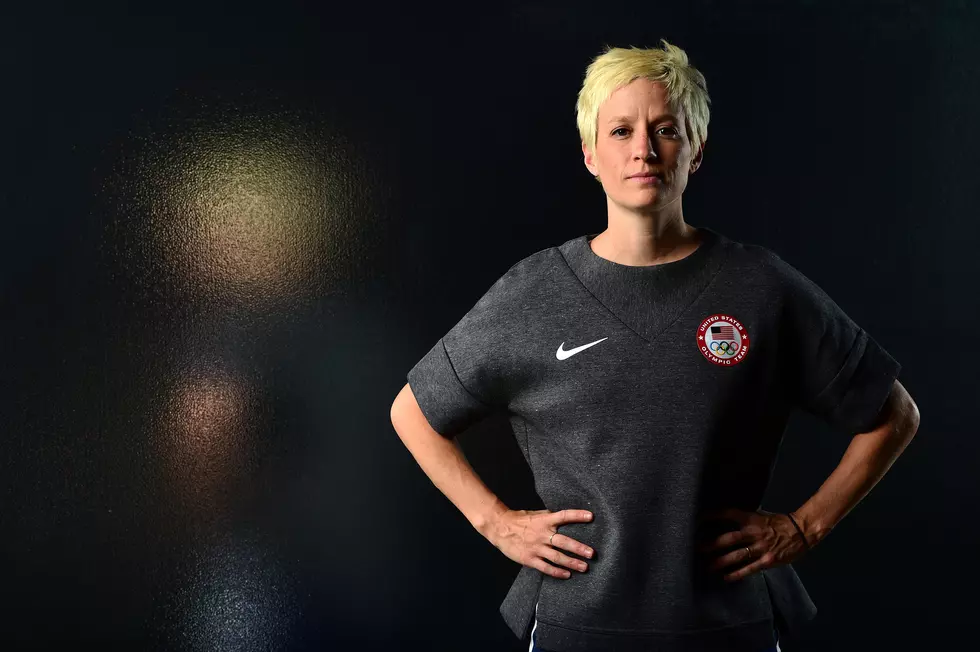 Rapinoe Stands With Her Team, Thorns Earn Home Playoff Berth