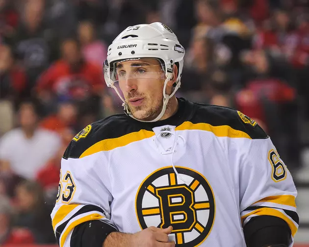 Marchand Has Hat Trick in 3rd; Bruins Roll Past Canucks 6-3
