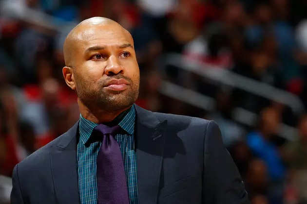 Former Lakers Player Derek Fisher Accused of DUI After Crash