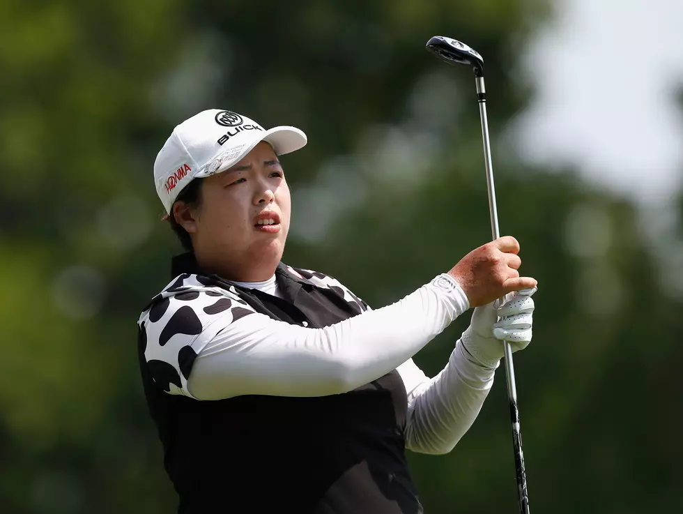 Shanshan Feng Leads in Rain-delayed US Women’s Open