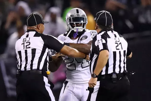Raiders Marshawn Lynch Ejected for Pushing Official