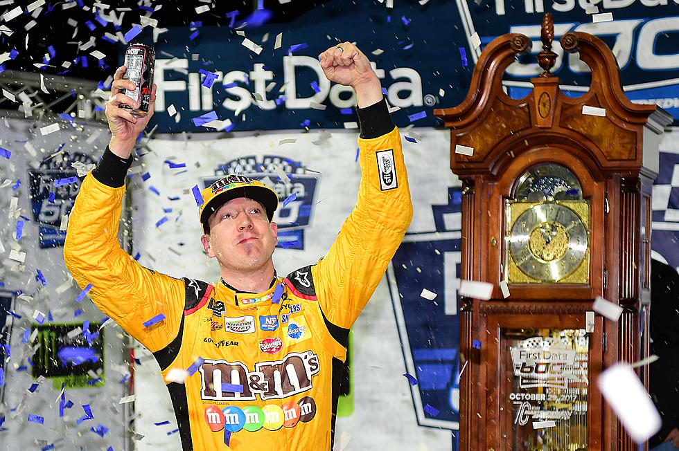 Kyle Busch Earns Spot in Championship Race at Martinsville