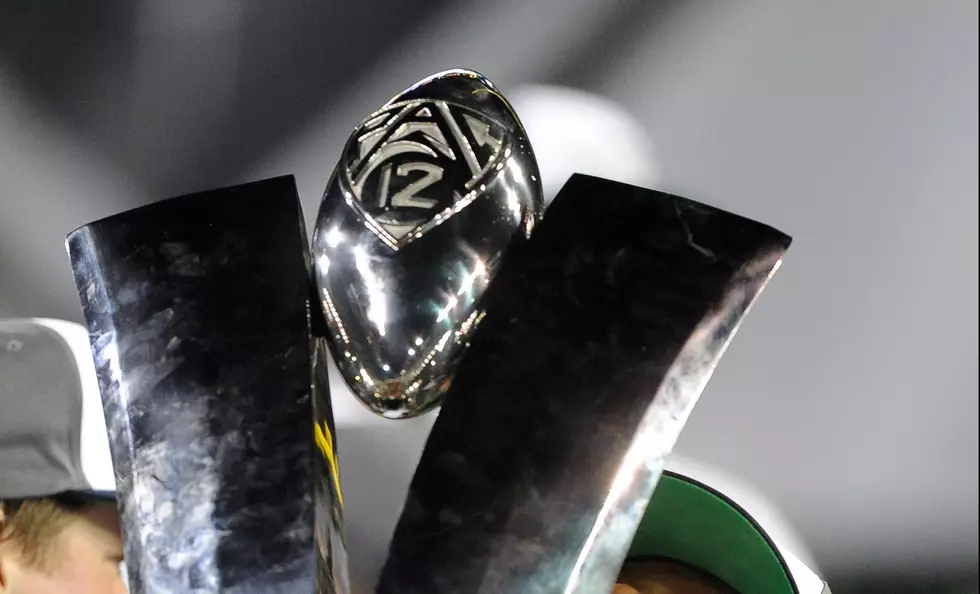 Playoff Spot on the Line When Oregon and Washington Meet in Pac-12 Championship
