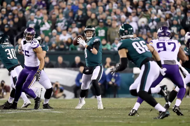 Foles, Eagles Fly Into Super Bowl, Rout Vikings 38-7