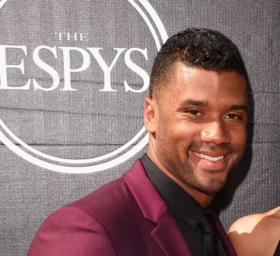 Russell Wilson To Guest On ESPN Radio’s ‘Golic & Wingo’ Wednesday Morning