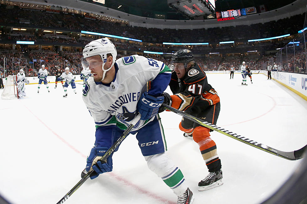 Biega Gets 1st Goal in 3 Years to Lift Canucks Over Ducks