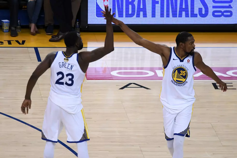 Warriors Withstand James’ 51 Points to Win NBA Finals Game 1