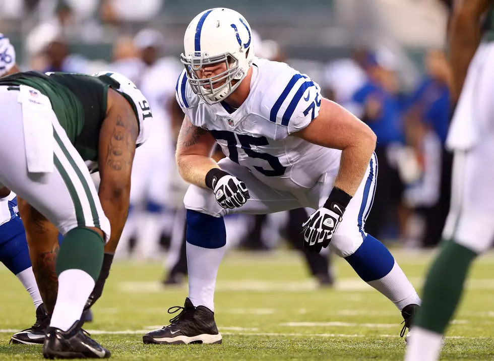 Colts Lineman Abruptly Announces Retirement at Training Camp