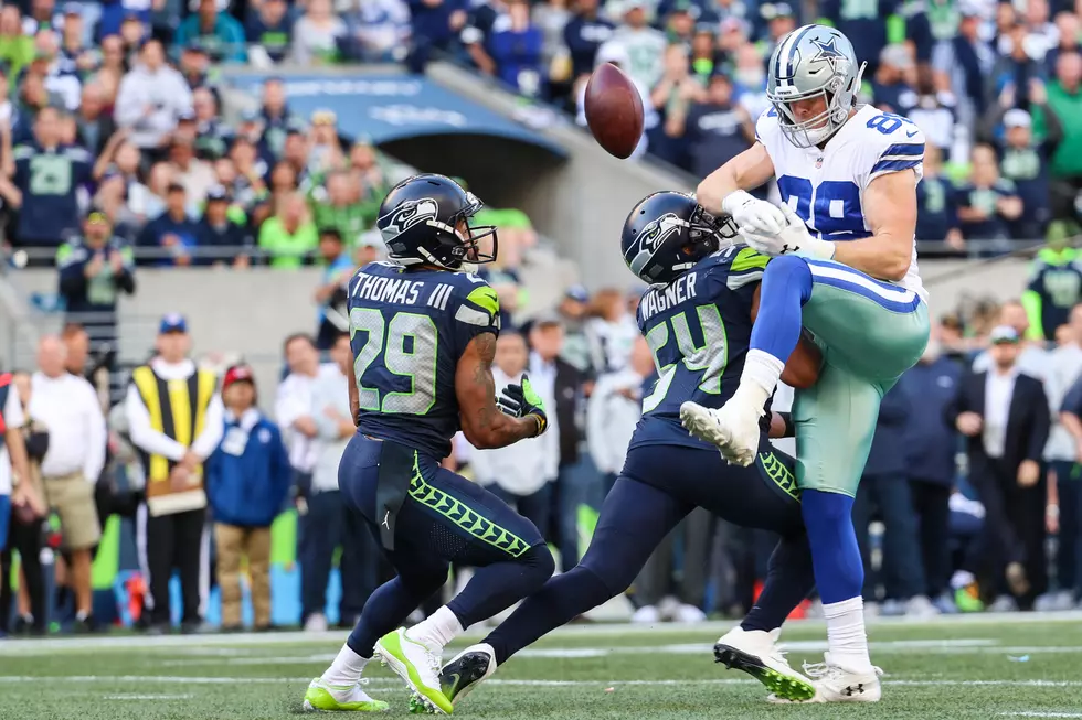 Wilson 2 TDs, Thomas 2 Picks, Seahawks Beat Cowboys 24-13