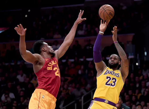 LeBron Carries Lakers Down Stretch of 104-96 Win Over Pacers