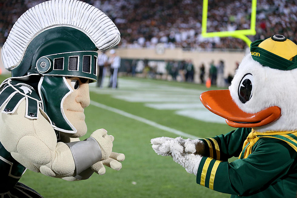 Michigan St., Oregon Look to Salvage Seasons With Bowl Win