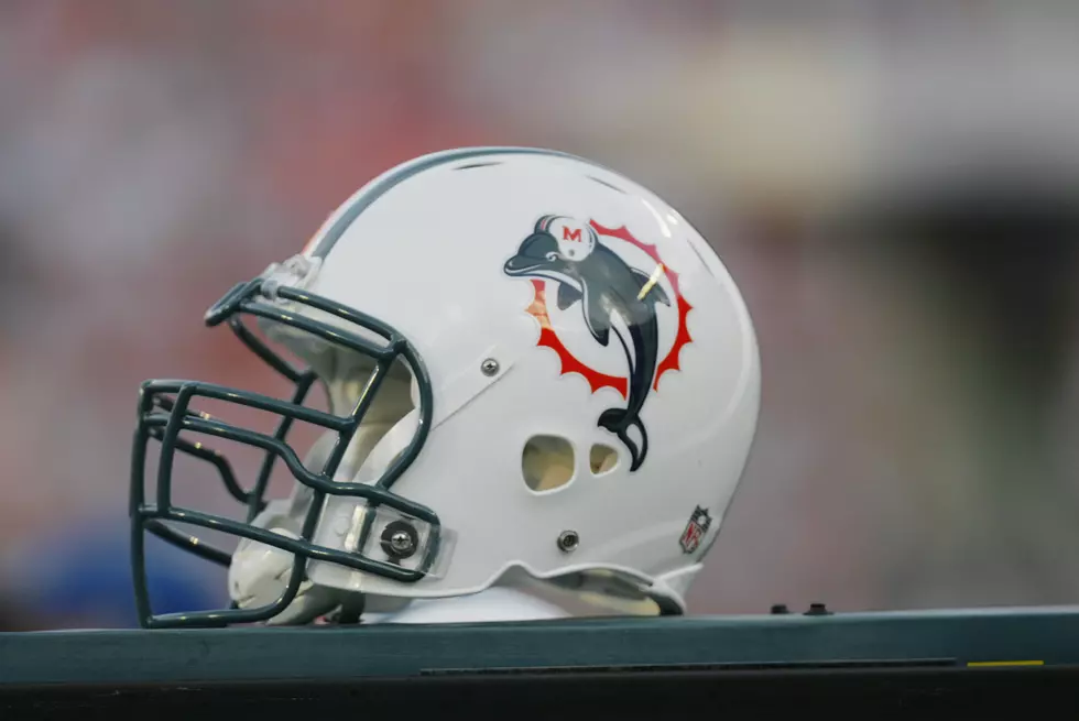 NFL, NFLPA Approve Helmet Designed To Reduce QB Concussions