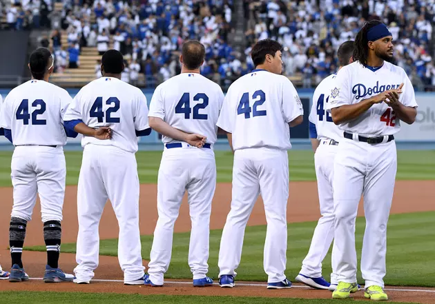 Dodgers, MLB Honor Jackie Robinson&#8217;s Centennial Year