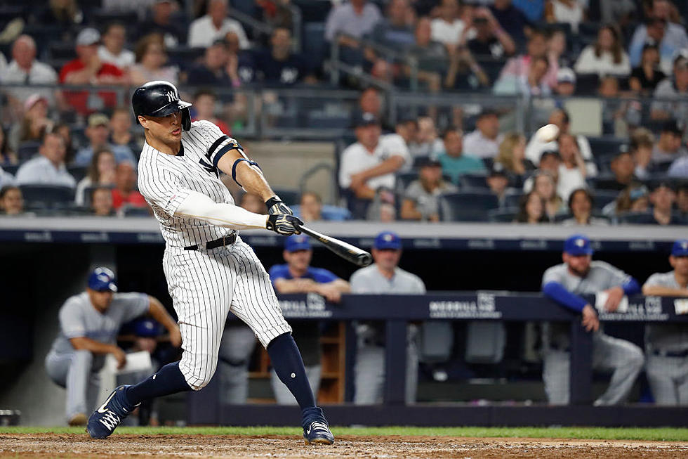 Yanks HR in 27th Straight to Match Record, Beat Jays 10-8