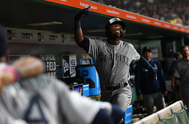 Lewis Hits Fifth Homer in Nine Days, Mariners Top Bucs 4-1