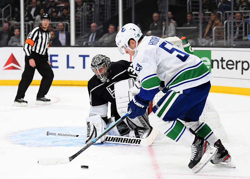 Boeser, Pettersson Push Canucks to 5-3 Win Over Kings