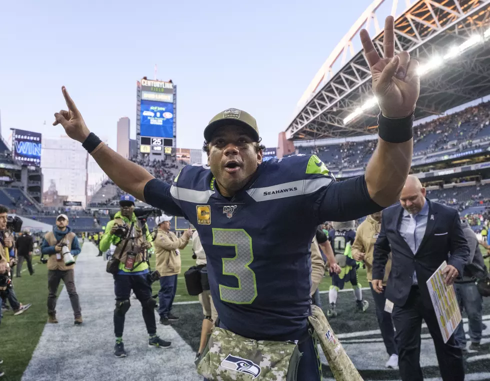 Seahawks Claw to a Win vs. Buccaneers  [PHOTO GALLERY]