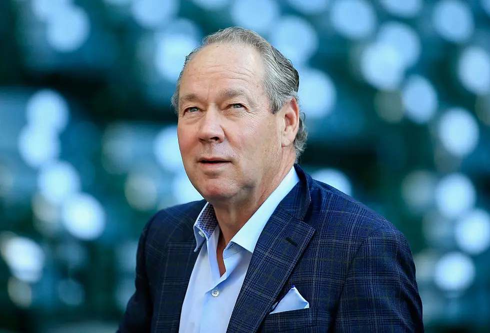 Astros Owner Declines Comment on Sign Stealing Investigation