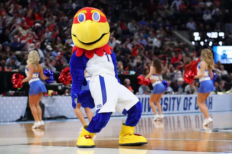 Kansas Faces Test of Holding onto No. 1 Spot in AP Top 25