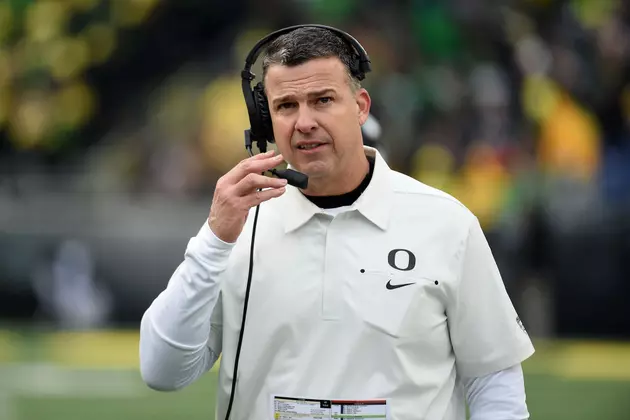 Ducks&#8217; Cristobal Takes AP Pac-12 Coach of the Year Honors