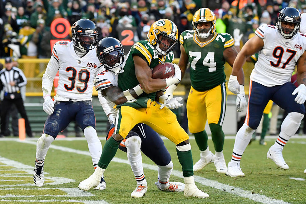 Packers Playoff Bound, Beat Bears in Rivals’ 200th Game
