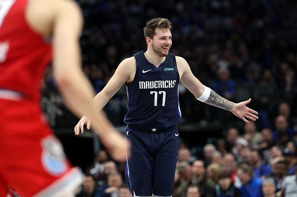 Doncic Shines in Return From Injury, Mavs Beat Kings 130-111