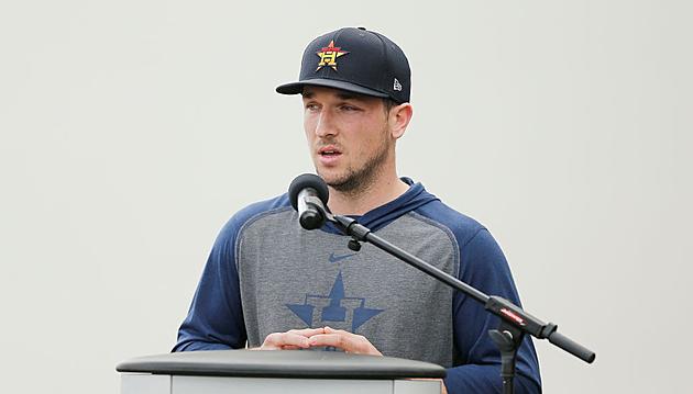 Sticking to Script: Bregman, Astros Discuss Sign Stealing