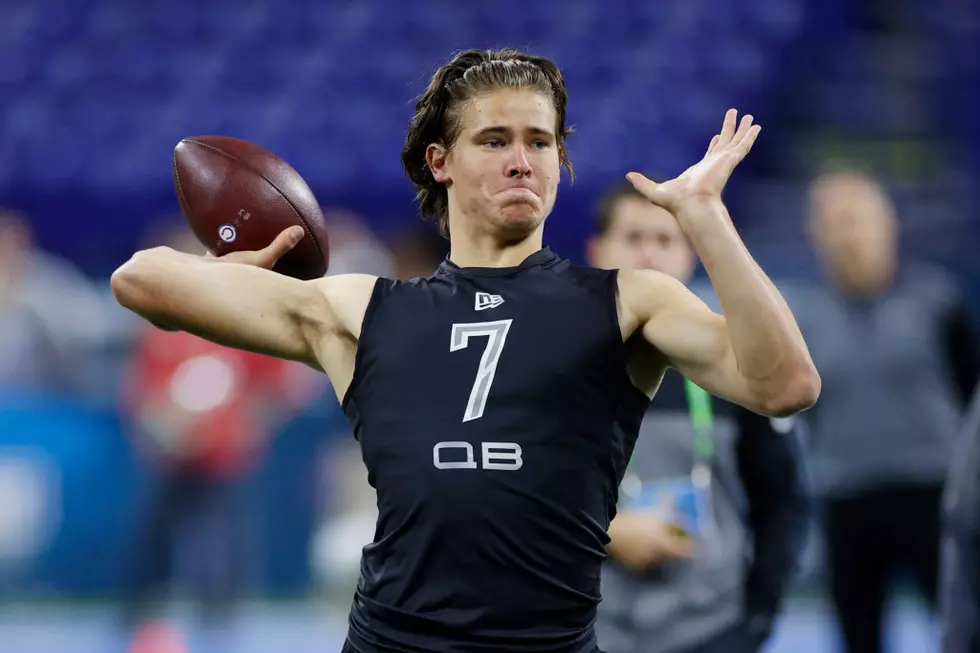 Justin Herbert Joins in the Chargers’ Virtual Rookie Minicamp