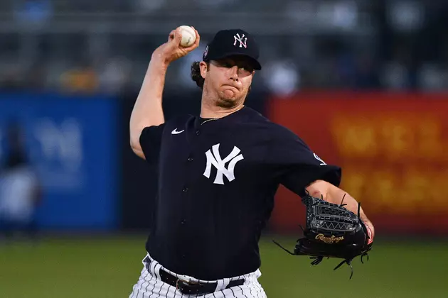 Yanks&#8217; Cole Learns Safety-protocol Lesson in 1st Intrasquad