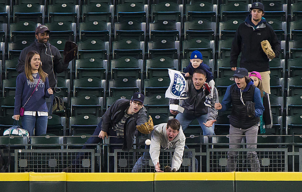 Be a ‘Virtual Fan’ at Every Mariners Home Game This Year