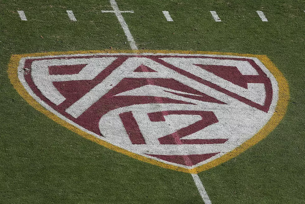 Pandemic-proof: Fall College Football Revived on West Coast