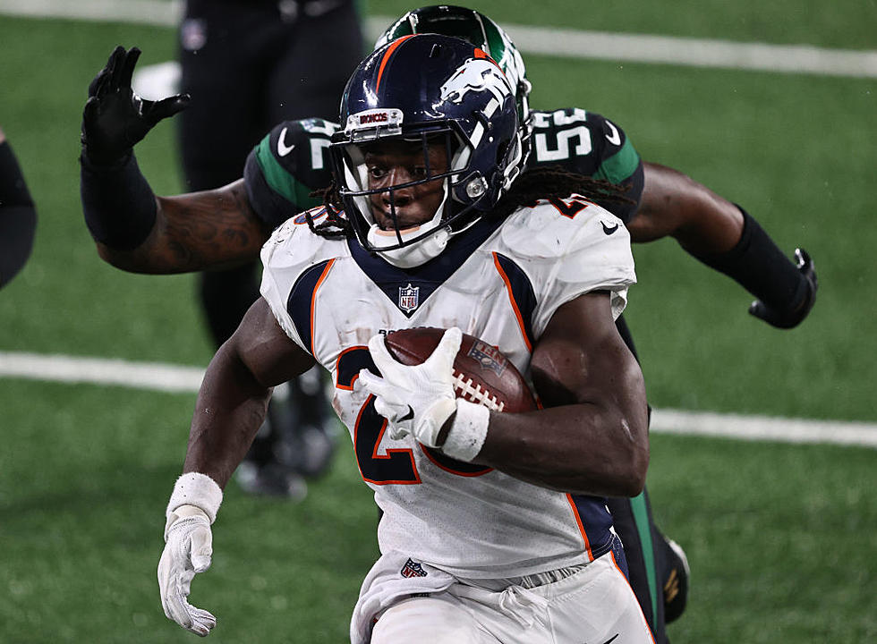 Broncos Top Winless Jets 37-28 for First Victory of Season