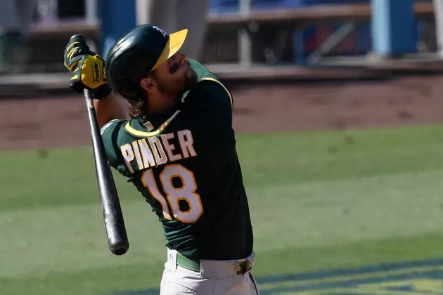Pinder&#8217;s HR Helps Rally A&#8217;s Past Astros 9-7, Trail ALDS 2-1