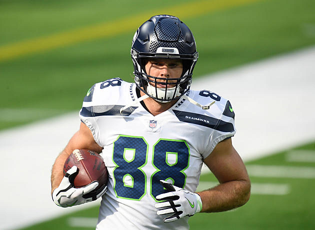 Seahawks Place Olsen on IR, Sign Harrison to Active Roster