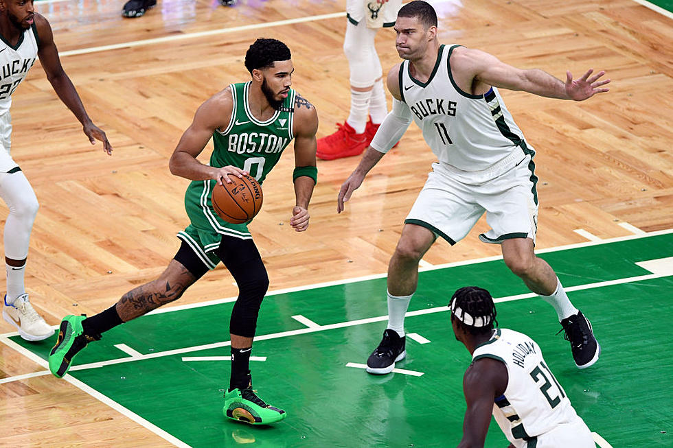 Tatum Hits Big 3 to Help Celtics Beat Giannis, Bucks 122-121