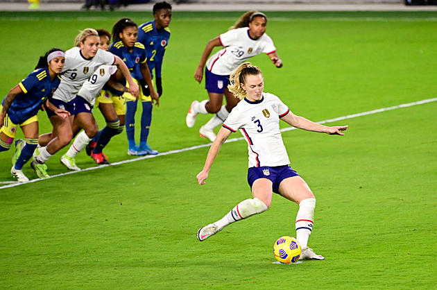 Mewis&#8217; Hat Trick Leads US Women Past Colombia 4-0