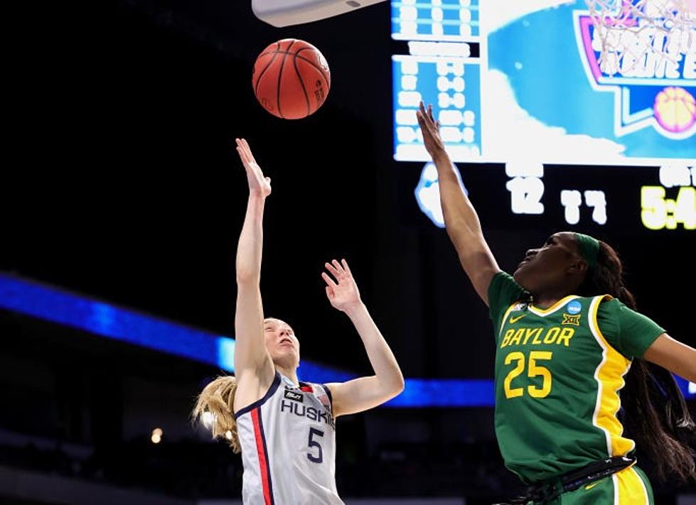 UConn Reaches 13th Straight Final Four, Beating Baylor 69-67