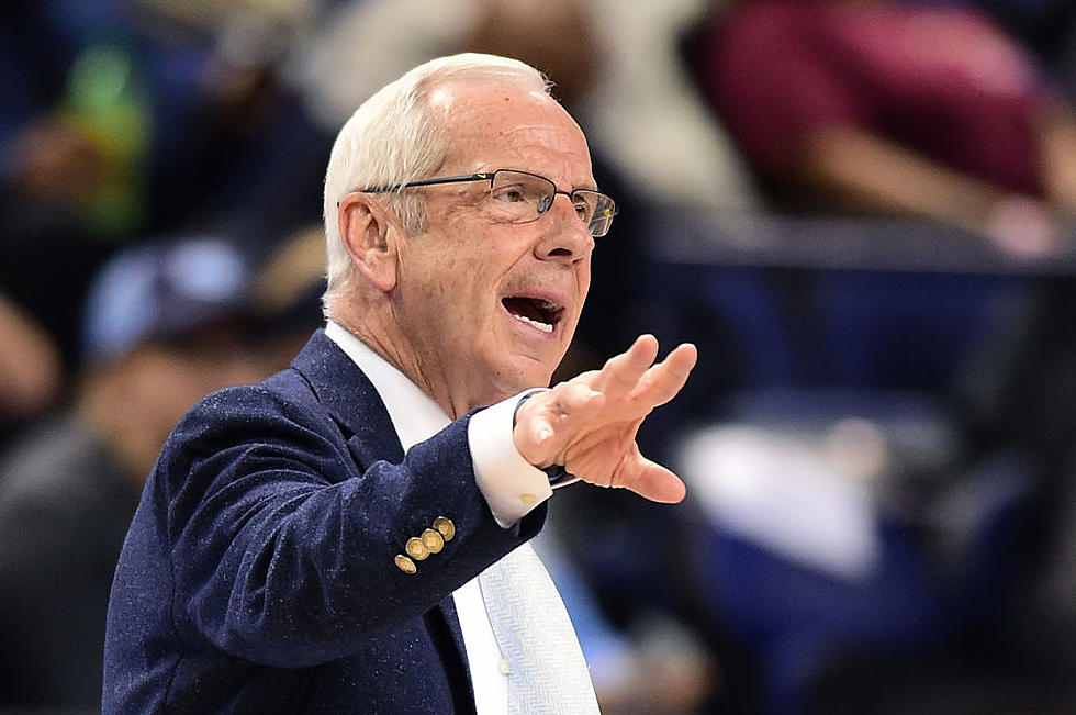 Hall of Fame Coach Roy Williams Retiring After 33-year Run