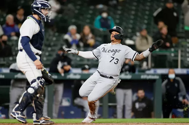 Mercedes gets 3 More Hits, White Sox Blank Mariners 6-0