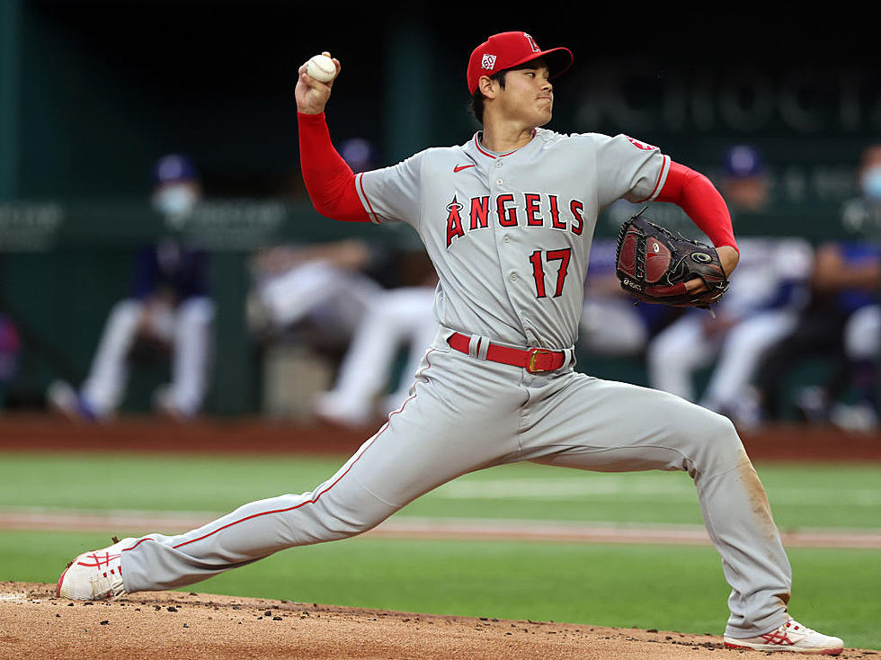 Ohtani Wins for Angels in 2-way Start Like None Since Ruth