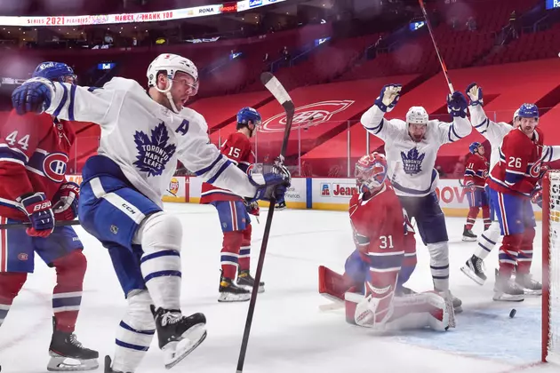 Rielly Lifts Maple Leafs to 2-1 Win Over Canadiens in Game 3