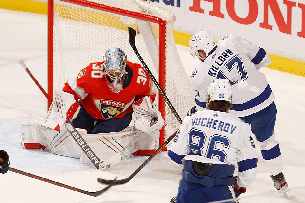 Knight Time: Rookie Saves 36, Panthers Top Lightning 4-1