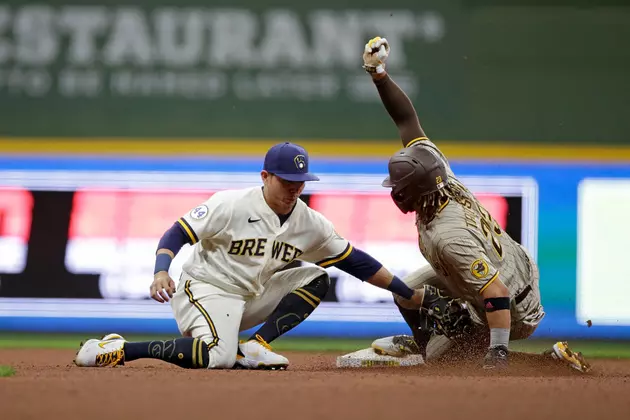 Musgrove Sharp, Padres Steal 6 Bases in 7-1 Win Over Brewers